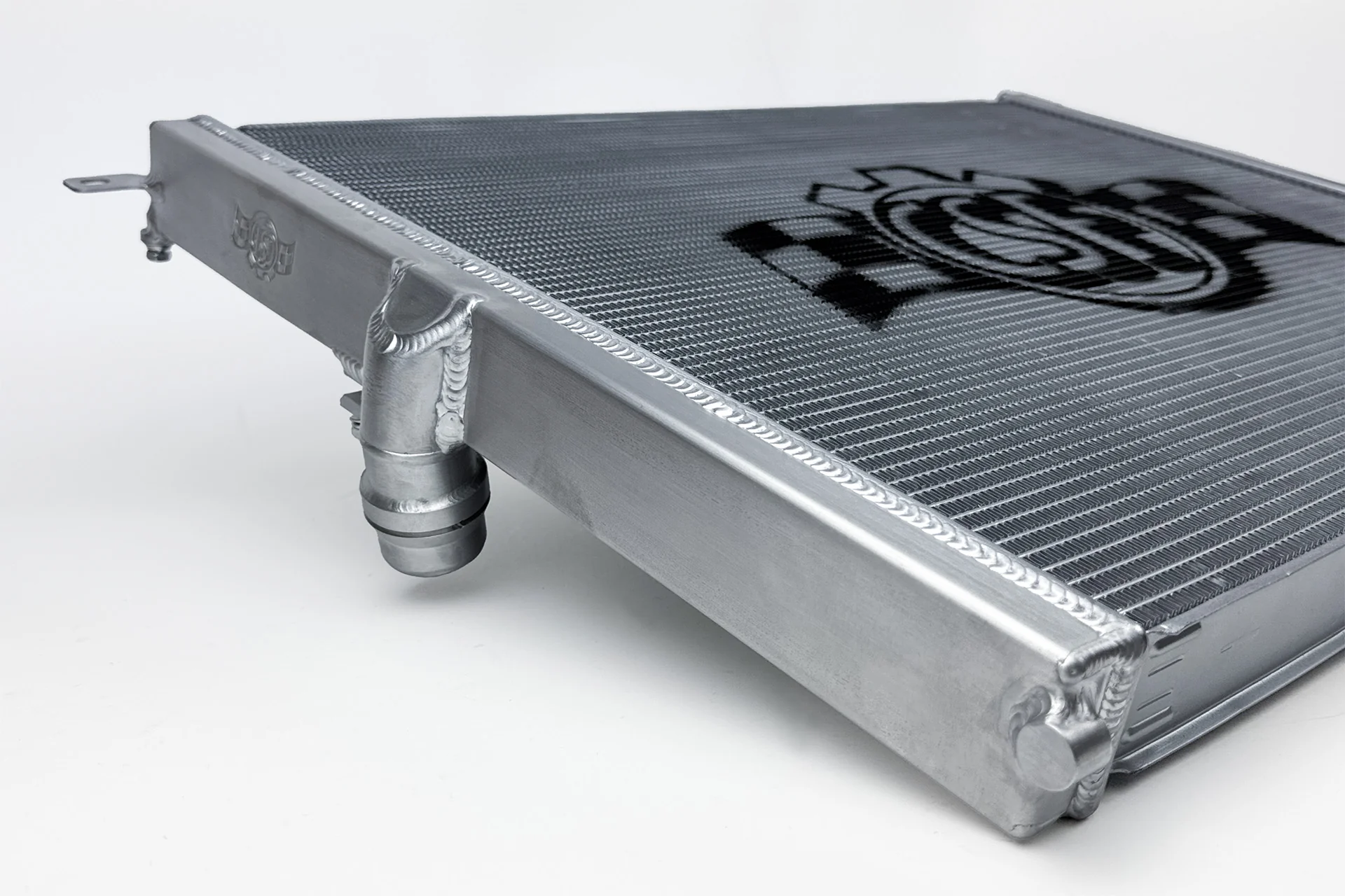 High-Performance All-Aluminum Radiator <br> 16-20 BMW 2/3/4 Series M240i xDrive - Image 9
