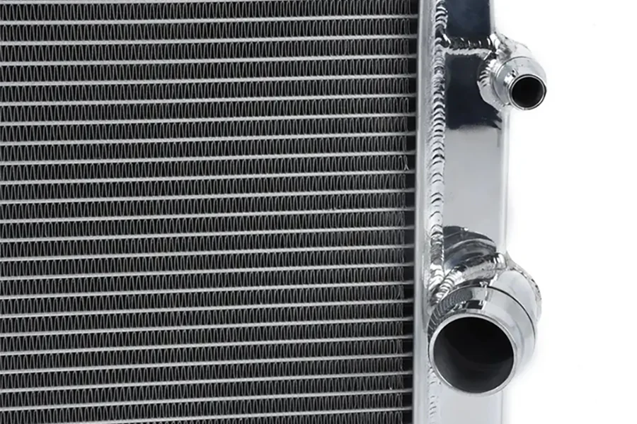 All-Aluminum Replacement Radiator <br> 12-18 BMW 3/4-Series xDrive M235i M2 - Image 3