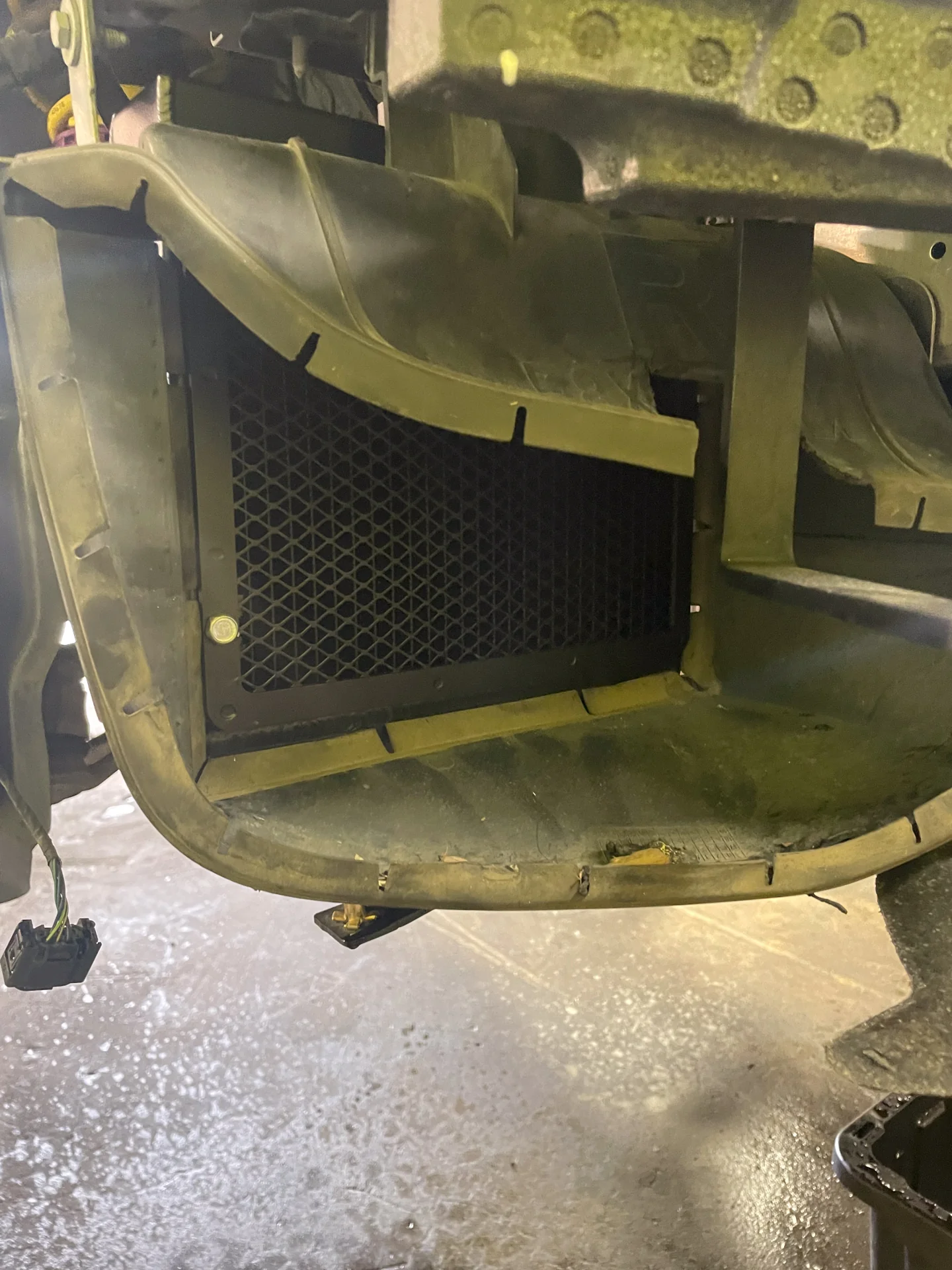 High-Performance Auxiliary Radiator <br> 15-21 BMW M2 M3 M4 - Image 9