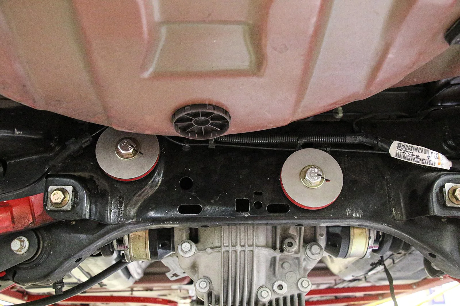Differential Lockout Bushing Kit <br> 08-23 Dodge Challenger Charger - Image 2