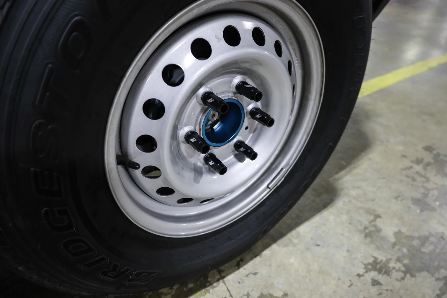 27pc Set Aluminum Locking Lug Nuts <br> 21-26 Ford Bronco 2.7L,2.3L - Image 6