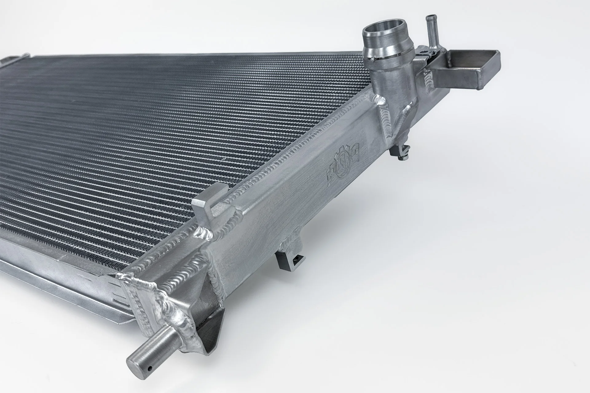 Replacement Heavy-Duty All-Aluminum Radiator <br> 21-25 Ford Bronco, 24-25 Ranger - Image 5