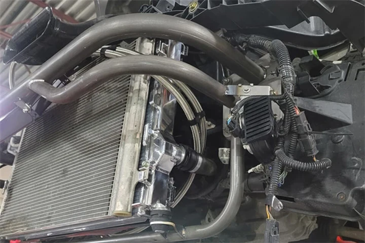 High-Performance All-Aluminum Radiator <br> 2013-2018 Ford Focus - Image 6