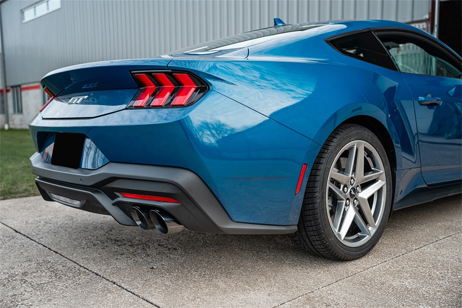 3in Dual Rear Exit Cat-Back with Twin 4in Tips <br> 2024 Ford Mustang - Image 2