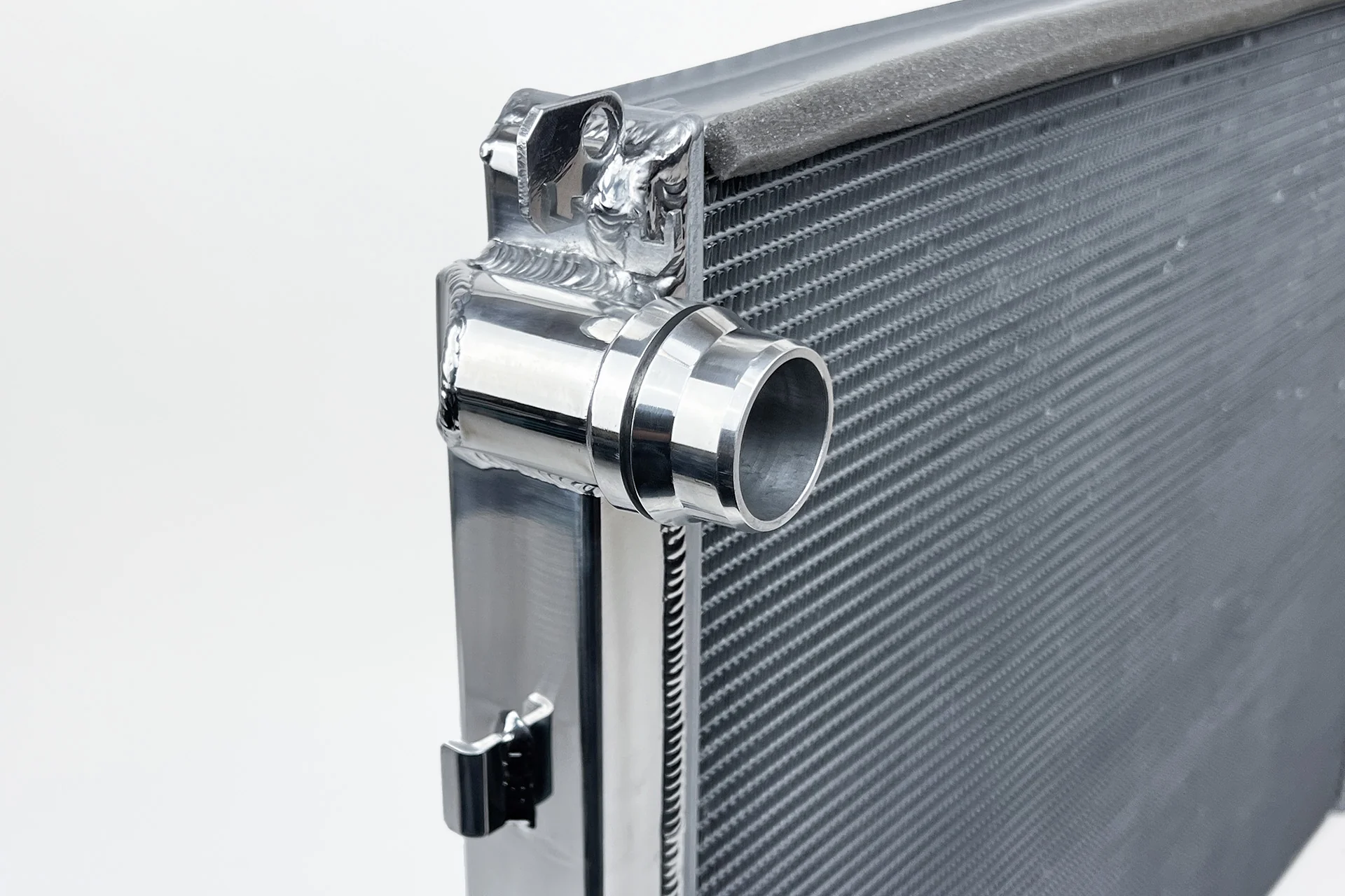High-Performance All-Aluminum Radiator <br> 20-25 Toyota GR Supra, BMW 330i xDrive Z4 - Image 4