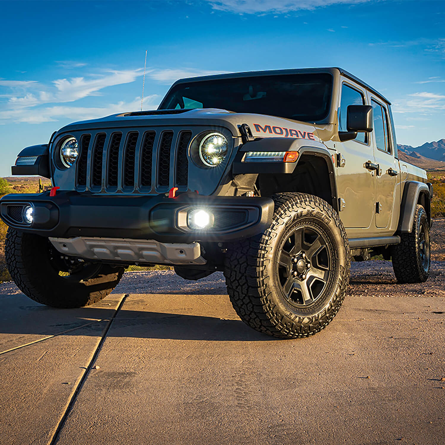 SAE Only White Plug N Play Fog Light Kit (3pc Bumper Kit) <br>18-24 Jeep Wrangler, 20-24 Gladiator - Image 3